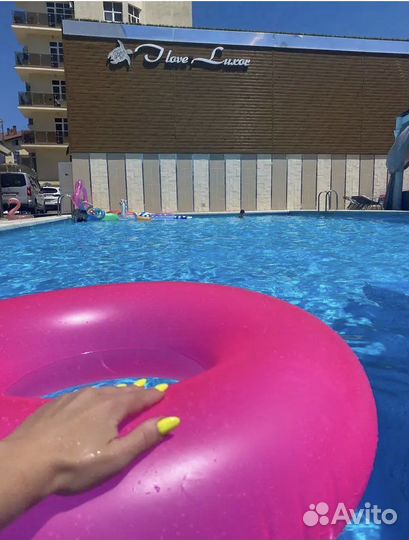 Надувной круг большой