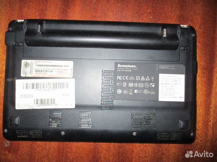 Нетбук Lenovo IdeaPad S100 без экрана на части