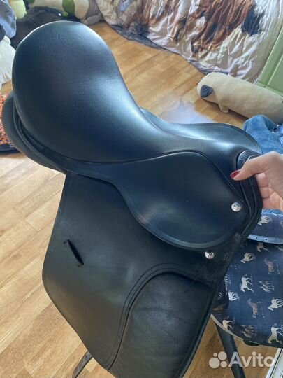 Седло для лошади универсальное