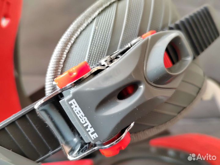 Крепления для сноуборда burton