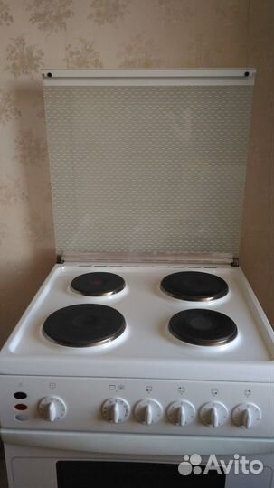 Электроплита с духовкой