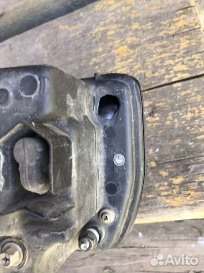 Фара nissan serena противотуманная