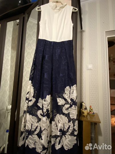 Вечернее платье в пол