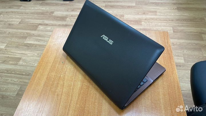 Ноутбук Asus для работы Core i3/4Gb/HDD500Gb/GT540