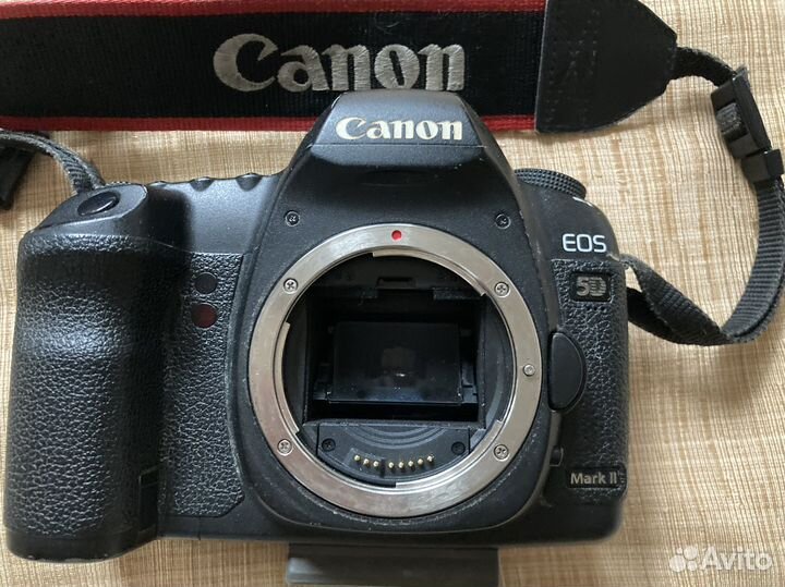 Фотоаппарат Canon EOS 5D Mark II + вспышка+ сумка
