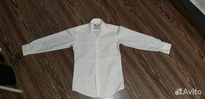 Рубашка белая новая