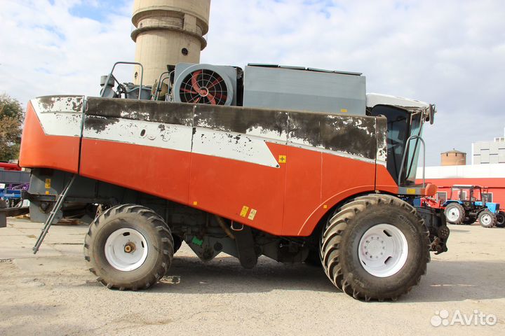 Комбайн Ростсельмаш Acros 530, 2010