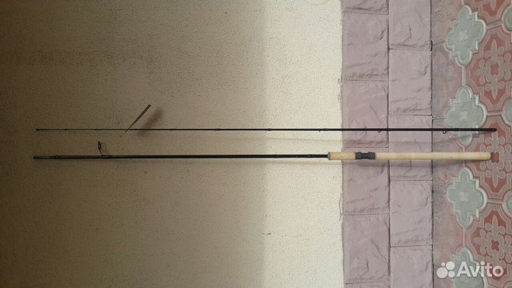 Спиннинг штекерный 300см новый