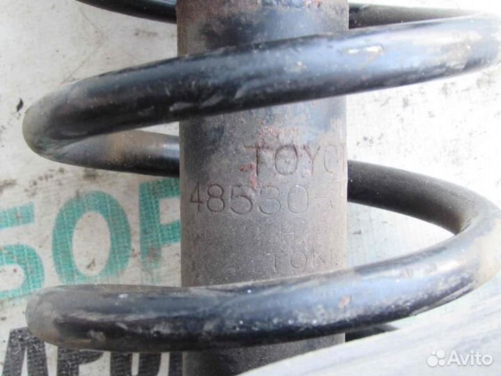 Амортизатор задний правый для Toyota Vista AZV50