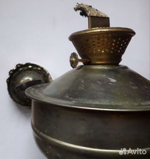 Керосиновая лампа