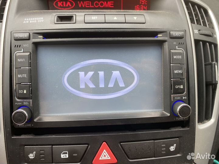 АВТОМАГНИТОЛА