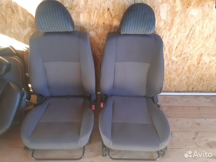 Сидения Nissan Almera N16