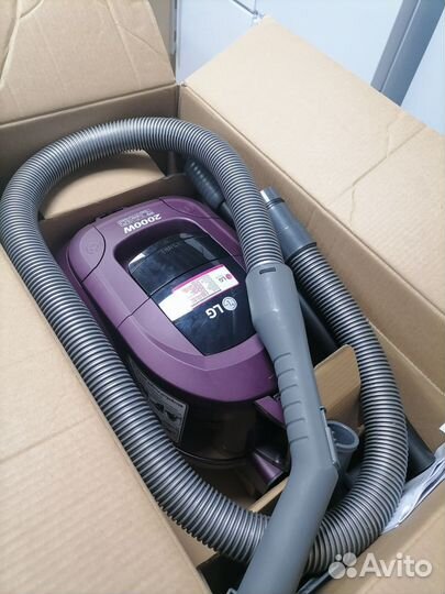 Новый пылесос LG с контейнером мощный 2000 вт