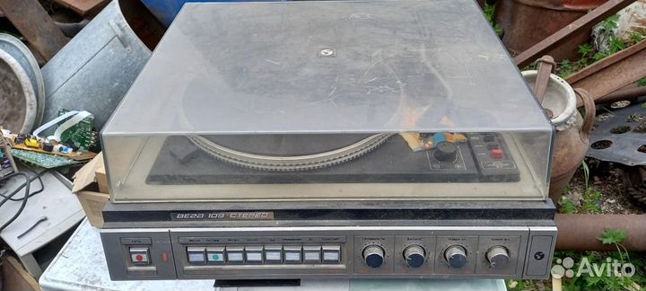 Электрофон проигрыватель Вега 109