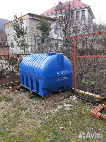 Емкость для воды на 3 куба