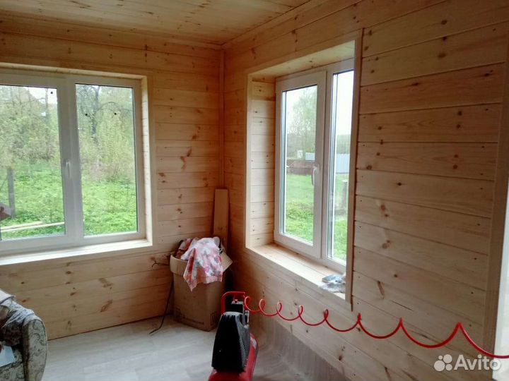 Бригада строителей