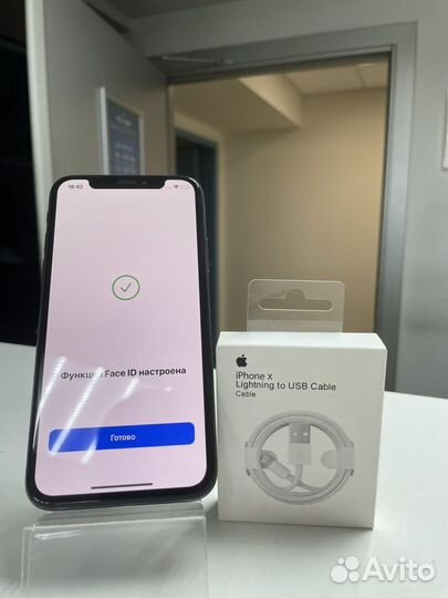iPhone X 64gb black хороший