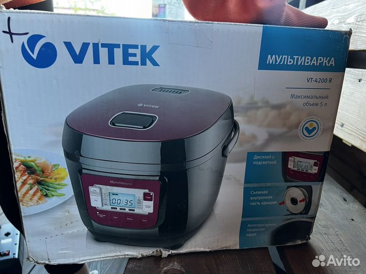 Vitek мультиварка VI-4200 R