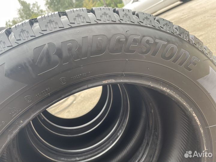 Bridgestone Ice Cruiser 7000S 225/60 R17