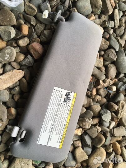 Toyota prius 20 козырек левый солнцезащитный