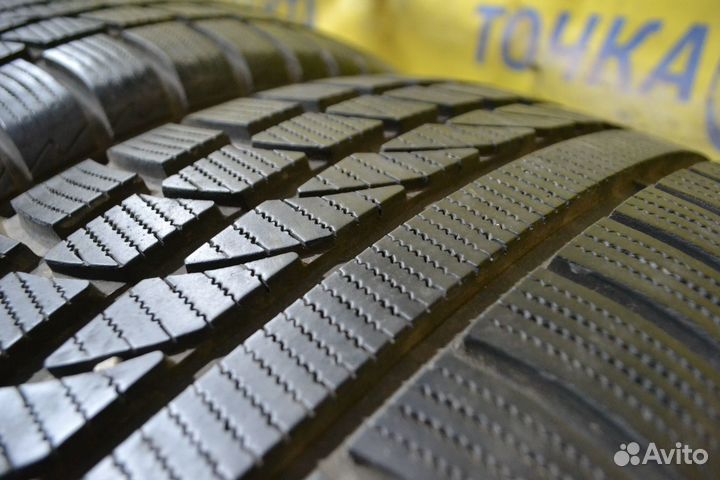 Hankook IceBear W300 245/45 R18