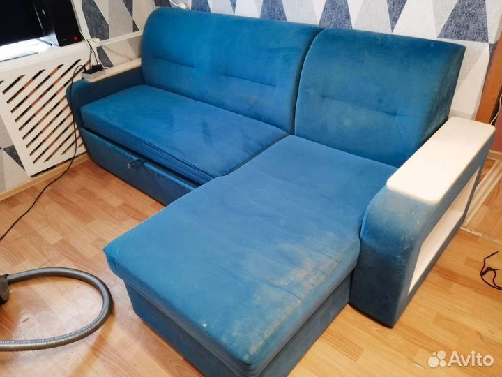 Большой угловой диван бу