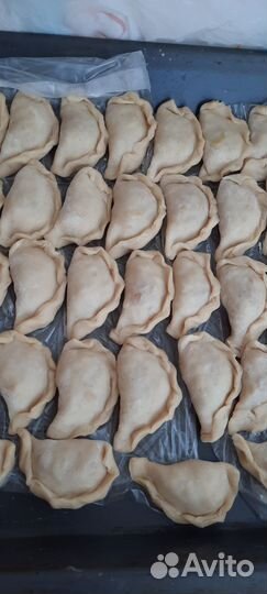 Домашний холодец, пельмени, голубцы и др