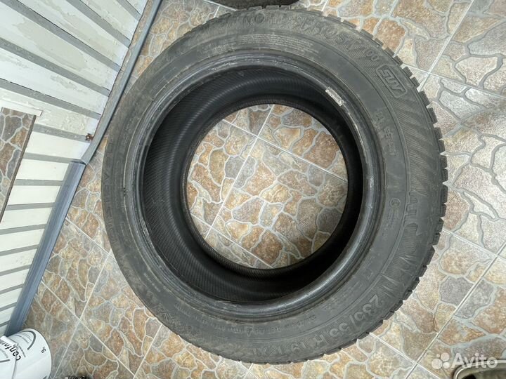 Gislaved NordFrost 100 SUV 235/55 R19