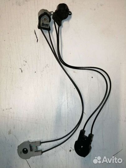 Трос отопителя Ford Focus 2