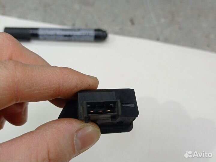 Кнопка поворотов Honda Dio Tact Lead оригинал