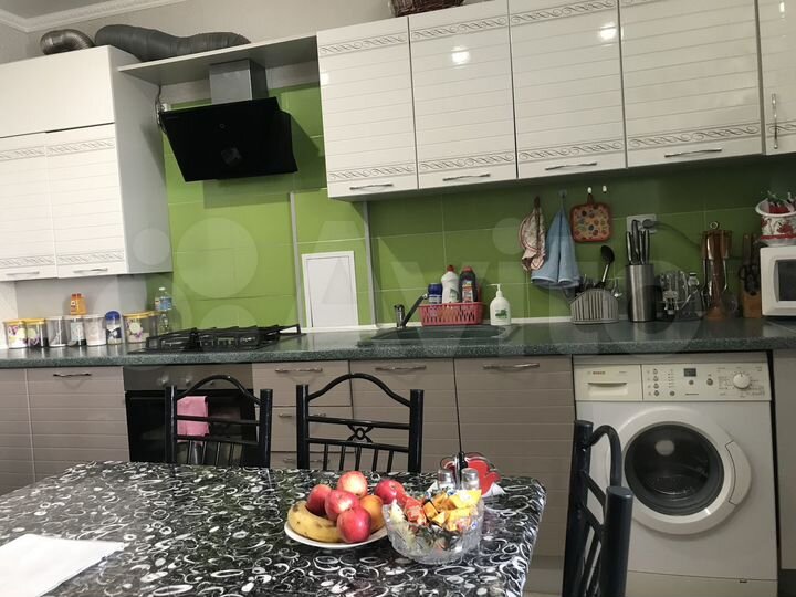 2-к. квартира, 56 м², 2/9 эт.