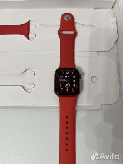 Часы Apple Watch 6 40mm Product RED