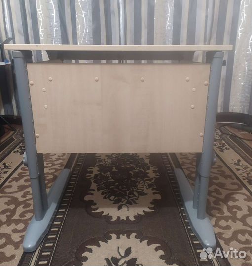 Стол (парта) ученический