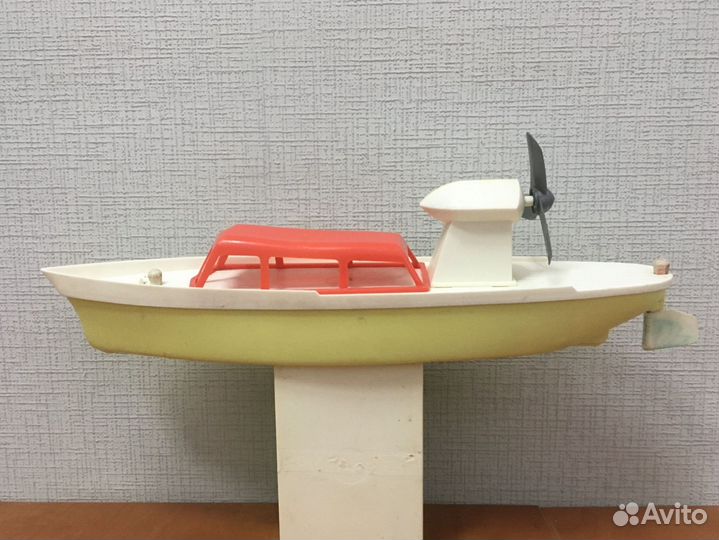 Электромеханическая игрушка СССР Глиссер/Катер