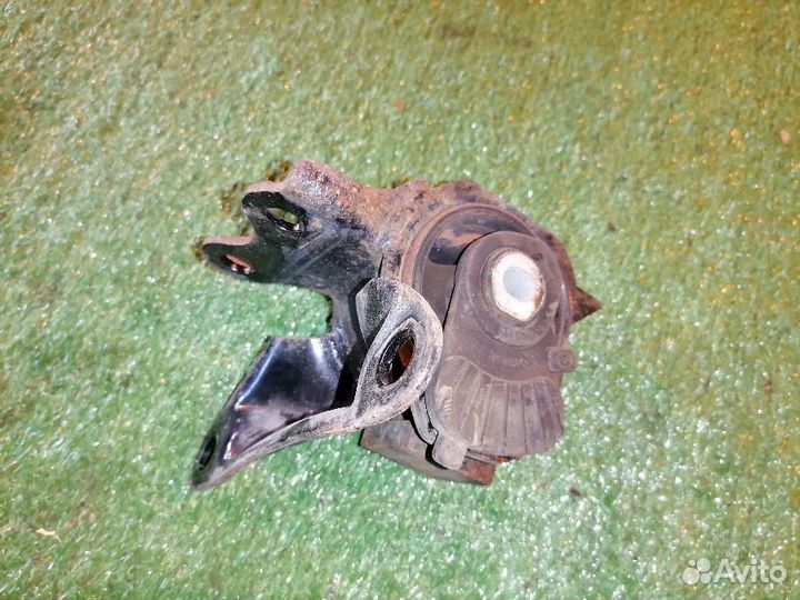 Опора двигателя (подушка двс) левая GS1G39070B Maz