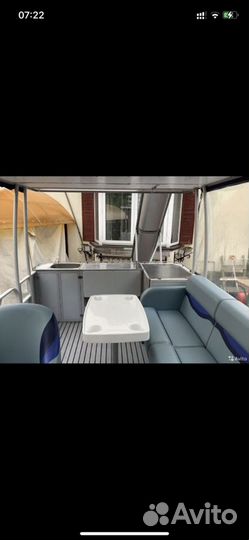 Прогулки на катере/аренда катера с капитаном