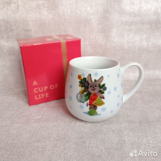 Новогодняя чашка в подарочной упаковке