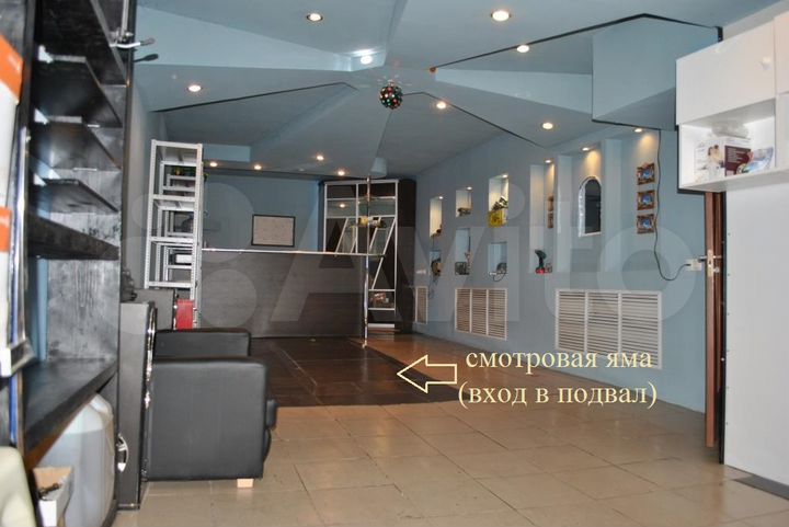 Гараж, > 30 м²