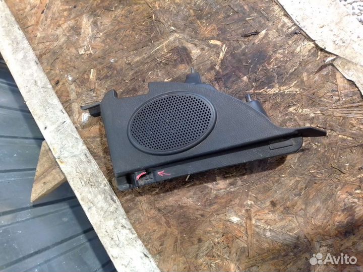 Кронштейн крепления полки Chevrolet Aveo T200 хэт