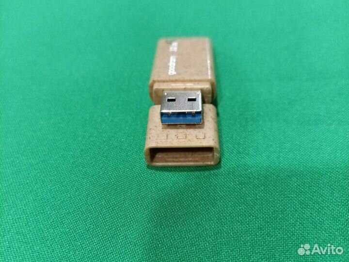 USB Флешка 32gb