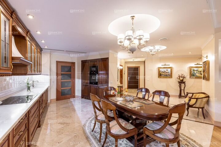 3-к. квартира, 175 м², 8/21 эт.