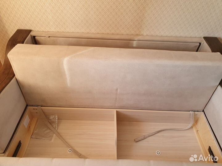 Диван Д.Леон-180