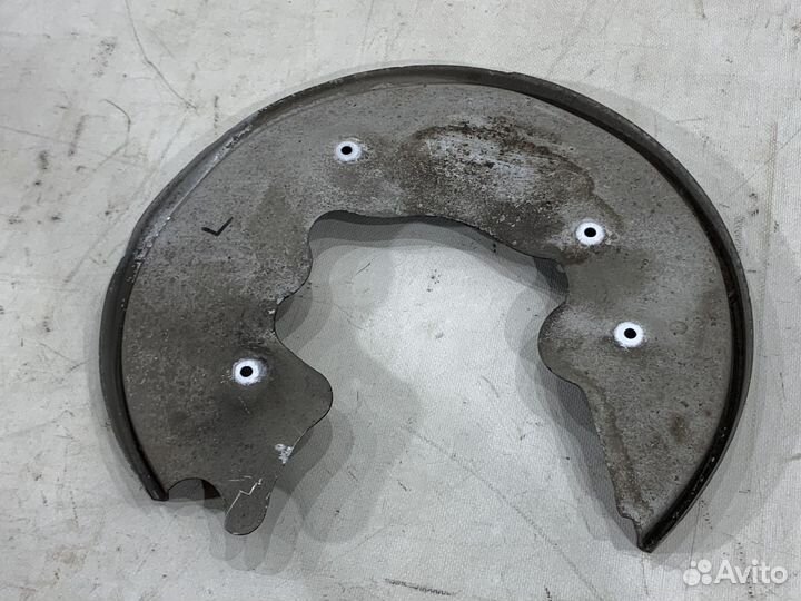 Кожух тормозного диска Audi A7 4G