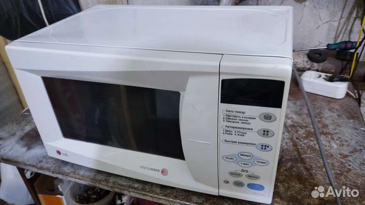 Микроволновая печь возможно обмен на не рабочие