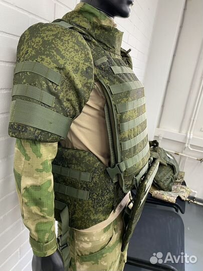 Ратник с баллистической защитой (грудь, спина, бок