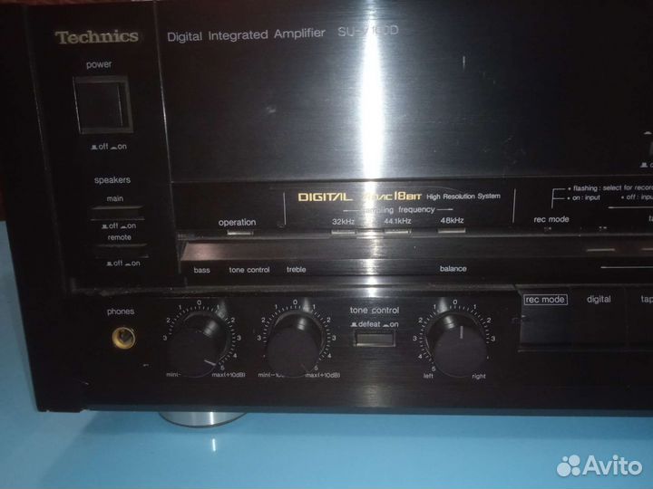 Усилитель Technics SU-V100D