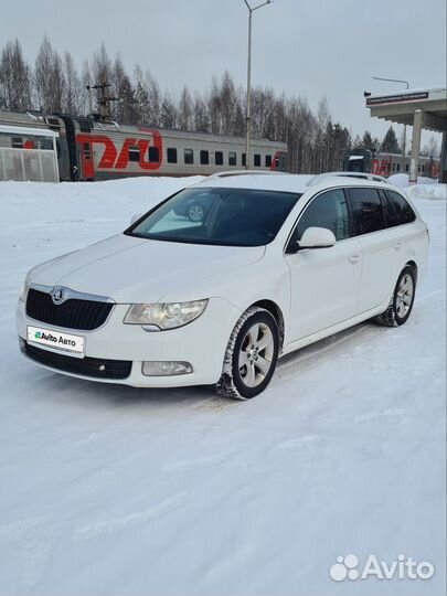 Skoda Superb 1.6 МТ, 2011, 281 726 км
