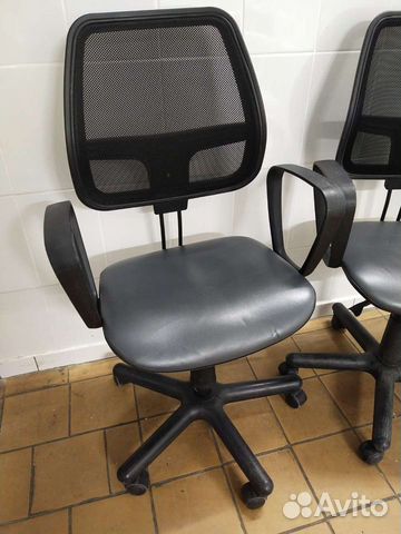 Компьютерные кресла, стулья