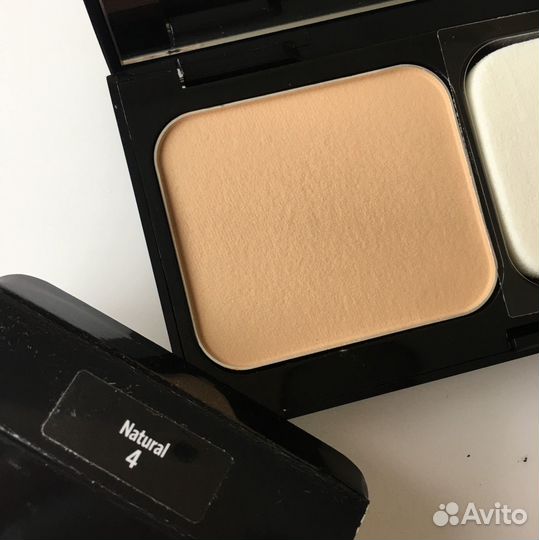 Bobbi brown пудра