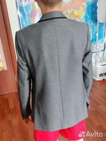 Пиджак для мальчика 146